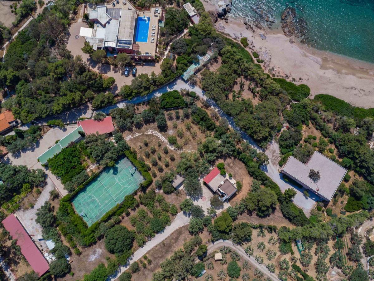 Black Diamond Beachfront Pool Villa Pasithea In Sounio, Athens Sounion Exterior foto