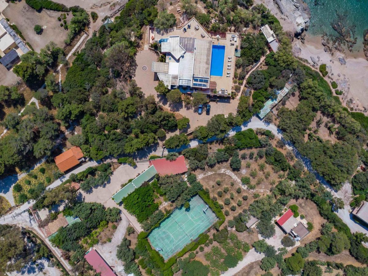 Black Diamond Beachfront Pool Villa Pasithea In Sounio, Athens Sounion Exterior foto