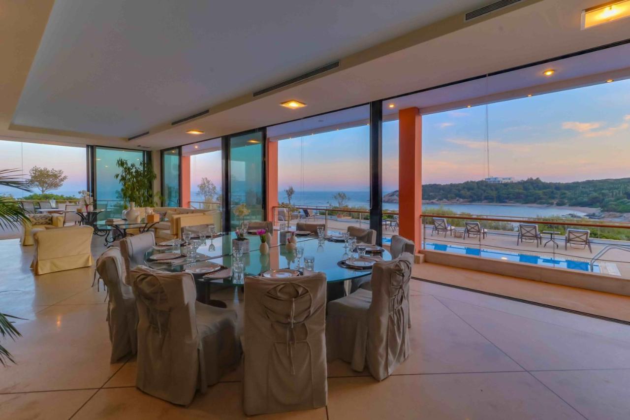 Black Diamond Beachfront Pool Villa Pasithea In Sounio, Athens Sounion Exterior foto