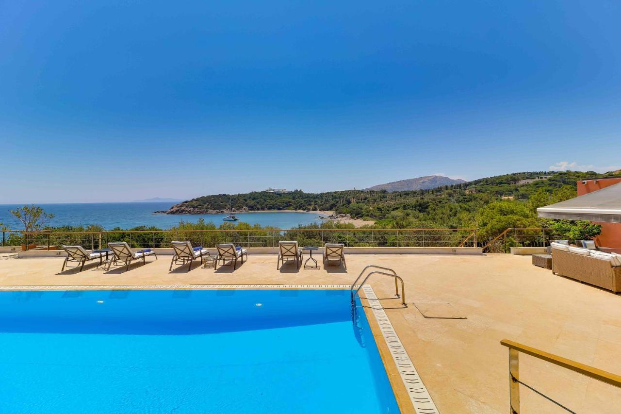 Black Diamond Beachfront Pool Villa Pasithea In Sounio, Athens Sounion Exterior foto